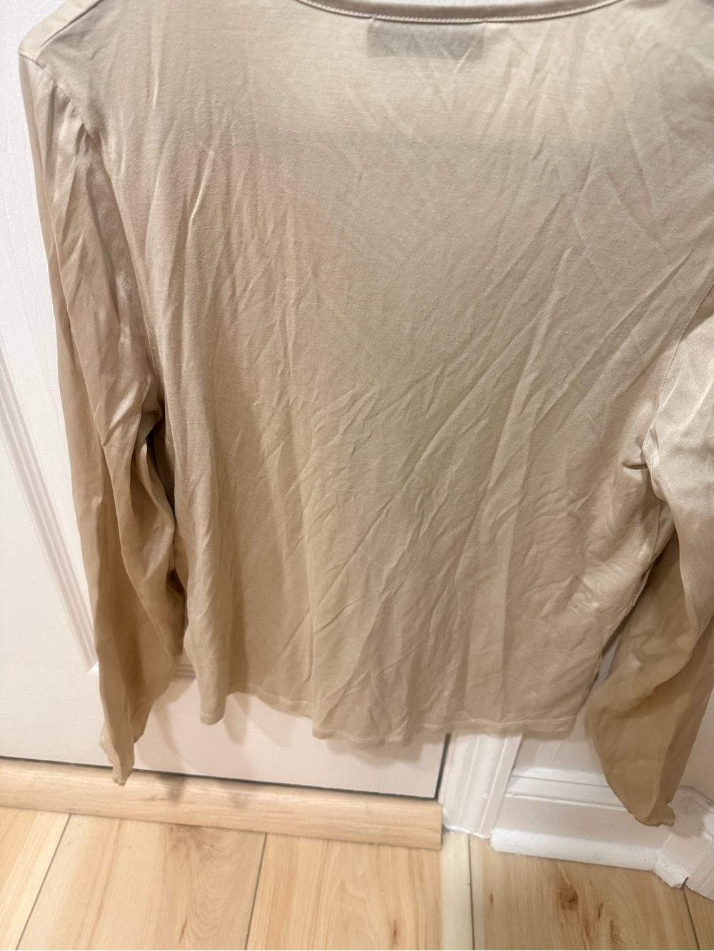 Falconeri Cream Silk V-Neck long sleeved shirt - Picture 3 of 3